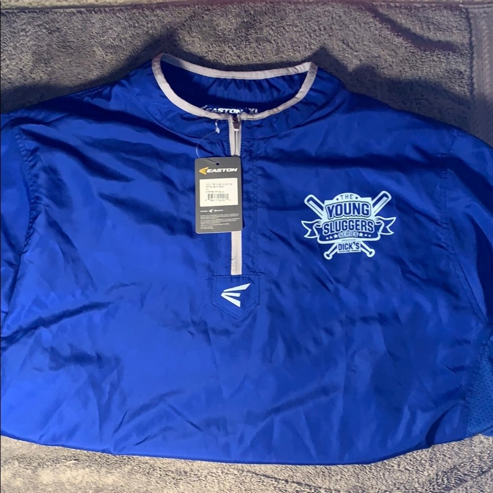 XL Men’s Easton Windbreaker